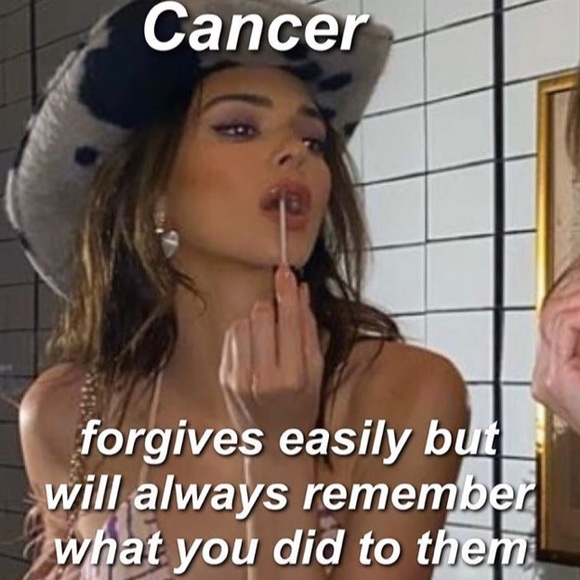 Meet your Posher, Maude - Picture 2 of 4